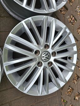 ALU disky kola 5x112 VW R16 Golf ET46 5G0 - 3