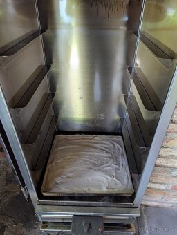 Kaiserova '80' izolovaná elektrická udírna - 3