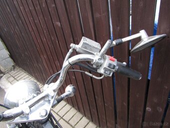 Suzuki LS 650 Savage - 3