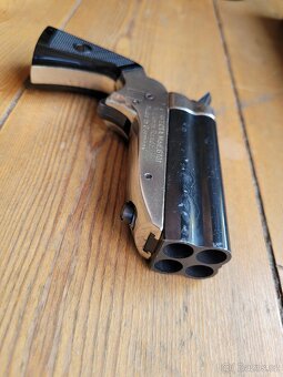 Prodám krásný Derringer 4 ranný Flobert 4mm - bez ZP - 3