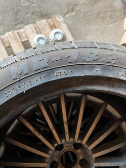 Letní pneu 245/40R18 - 3