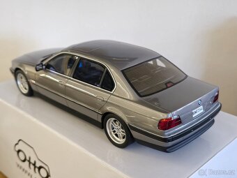 BMW E38 750 1:18 Ottomobile - 3