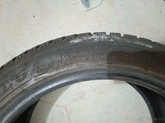 Dunlop WinterSport 5 225/45 R17 - zimní pneu - 3