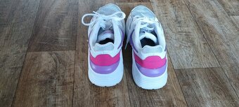 Prodám dětské boty zn. Nike pro vel.38.5 - 3