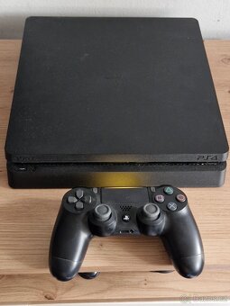Ps4 slim - 3