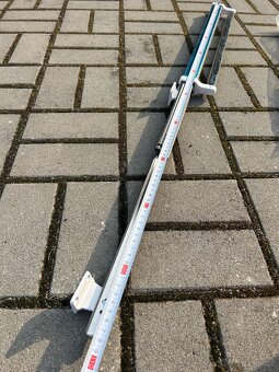 Výsuvný věšák, 2ks - 3