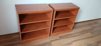 Komoda, stůl, skříňky - 3