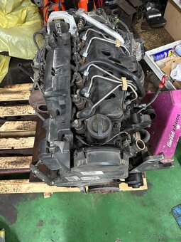 Motor 2.4d,d5,120Kw,D5244T - 3