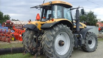 Traktor Challenger 635 B Techstar Vario,220HP - 3