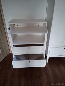 Přebalovací pult a komoda - 3