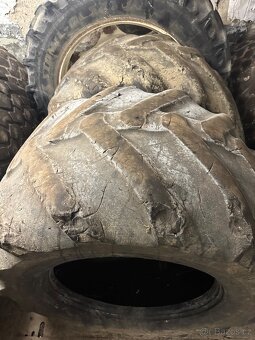 Pneu 600/55r26,5 - 3