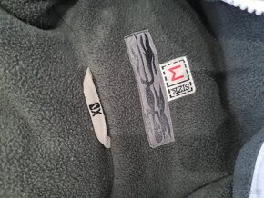 Prodám zateplenou bundu vel. M - L. - 3