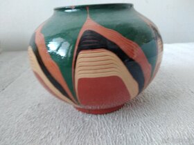 Keramická váza barevná, v cca 11, š cca 13 cm - 3