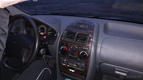 Carisma 1.6 benzín 66kw,rok98 - 3