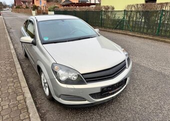 Opel Astra GTC 1,4i pravidel.servis klima benzín - 3