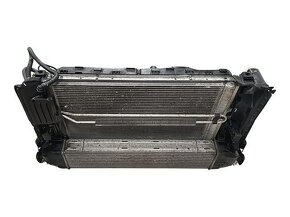 Chladič 3136805 2.4l D5 CR s DPF D5244T14 Volvo V70 2010 - 3
