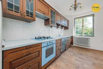 Rodinný dům se 2 byty 2+kk, Staré Jesenčany (okr. Pa, 131388 - 3