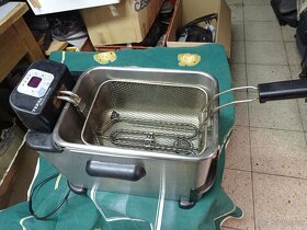 Prodám nerezovou fritézu Tefal - 3