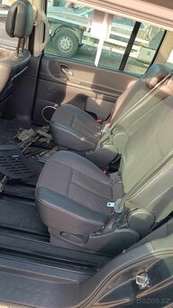 Renault Espace IV 2.0Dci 96kW rv. 2011 - 3