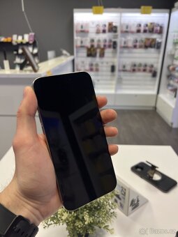 Apple iPhone 15 Pro Max 256GB Natural Titanium E-SIM - 3