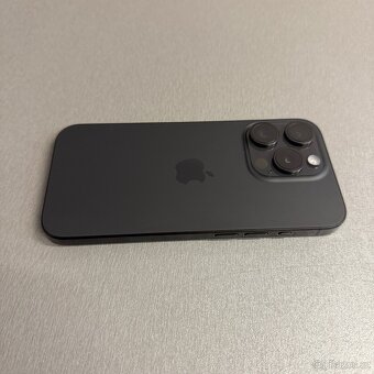 iPhone 15 Pro 256GB black titan, 100% baterie - 3
