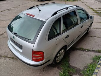 Škoda Fabia combi 1.4i 16v,najeto 179tis km - 3
