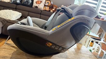 Autosedačka Maxi Cosi Pearl 360 - 3
