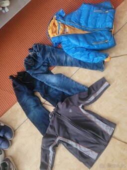 hracky,hry,knihy,boty,obleceni,boby,kolobezka vse dohromasy - 3