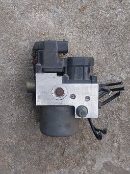 Abs kostka passat b5 - 3