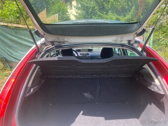 Citroen C4 1.6hdi-na opravu či díly - 3