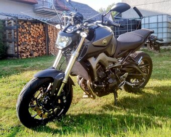 Yamaha MT09 - 6900km - 3