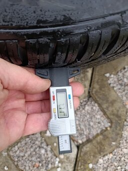 Zimní sada 185/60 R15, z Toyota Yaris - 3