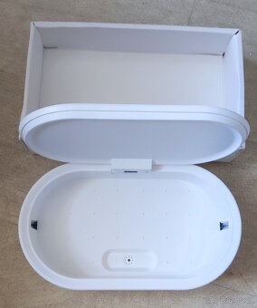 Uv-c sterilizátor s indukční nabíječkou Lyfro Air Capsule - 3