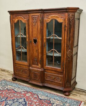 Vyřezávaná lutyšská dubová knihovna z 19. století - 3