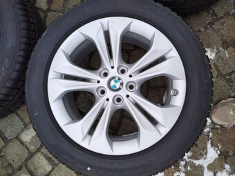 BMW X1 orig. al. disky 5x112 R17 + 225/55/17 zima - 3