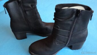 Dámské zimní boty zn. ESMARA  ( vel. 37) - 3