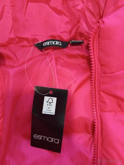 Krásná sytě růžová bunda - 3