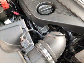 BMW e91 320d 135kw - 3