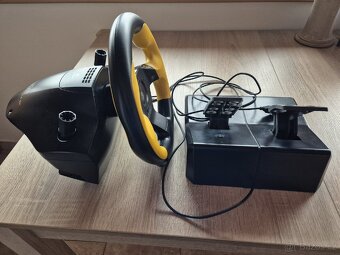 Herní volant + pedály LOGITECH - 3