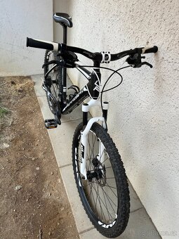 Leader Fox Factor 26 - 3