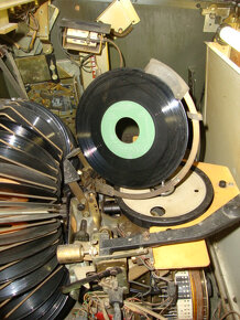 Jukebox Rowe Ami - 3