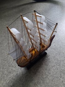 Dřevěná plachetnice trojstěžník - dekorace - 3