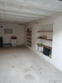 Pronajmu garáž v HB (cihelna) - 3