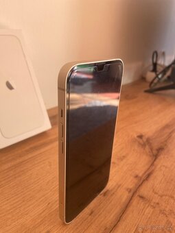 iPhone 13 - 3