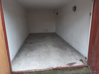 Garáž - 3