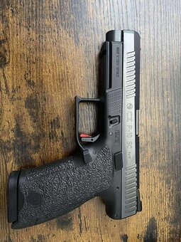 Pistole CZ P-10 SC 9x19 - 3