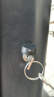 Střešní box Neumann, příčníky ASX nebo Octavia - 3