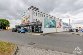 Obchodní prostor 180 m², Uherské Hradiště – atraktivní poloh - 3