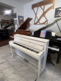 Digitální piano Yamaha CLP 685 se zárukou, doprava zdarma. - 3