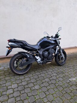 Yamaha fazer 600 - 3